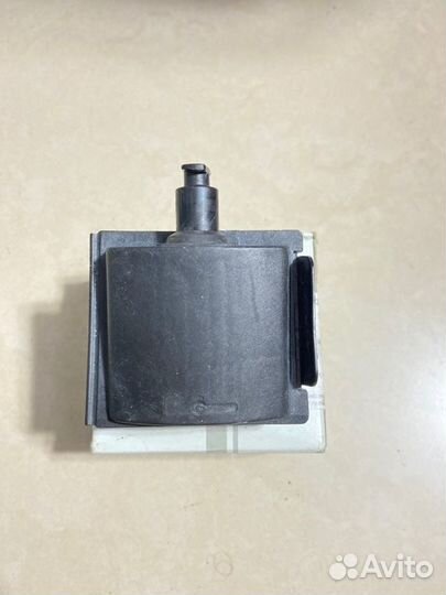 Замок лючка бензобака Mercedes-Benz Gle-Class W167