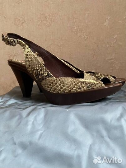 Босоножки Max Mara Weekend 39 кожа питона