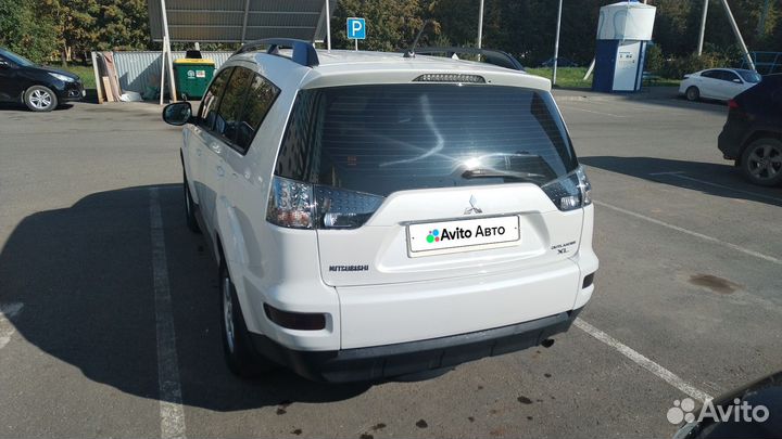 Mitsubishi Outlander 2.0 CVT, 2011, 177 800 км