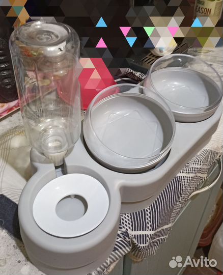 Миски для котов с поилкой