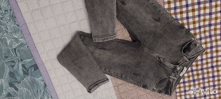 Джинсы скини с высокой талией