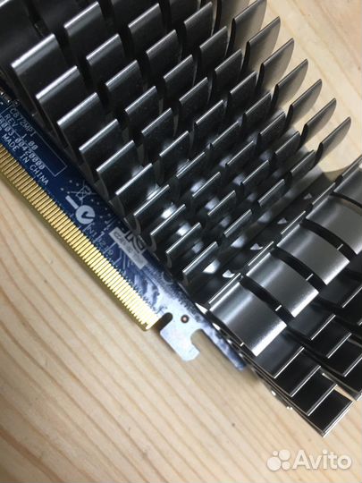 Видеокарта asus EN210 Silent DI 1GD3
