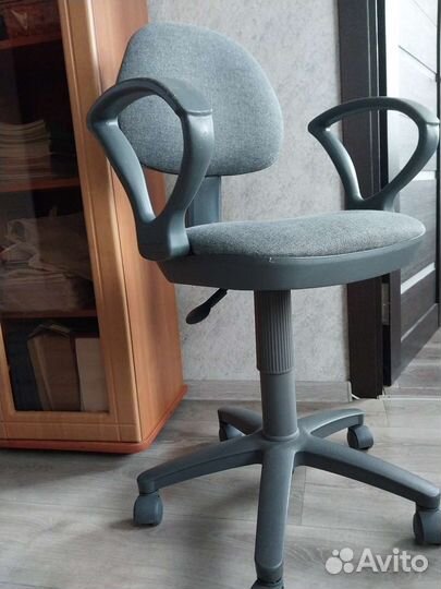 Компьютерное кресло бу