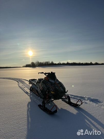 Polaris 800 PRO RMK dominator