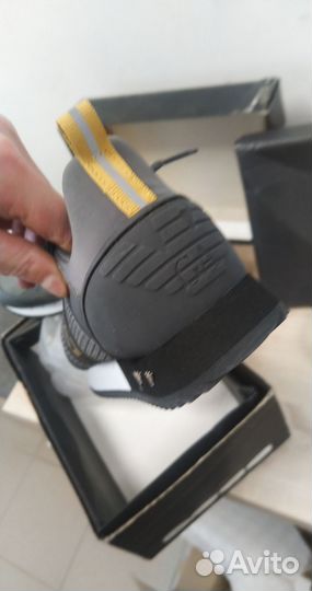 Мужские кроссовки Armani EA7