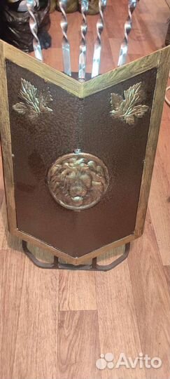 Подставка под шампура Щит