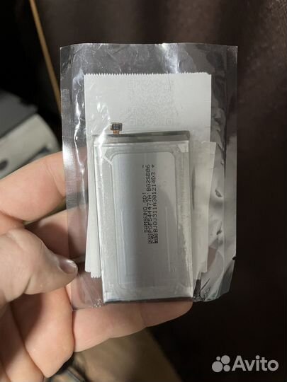 Акб на samsung s10e