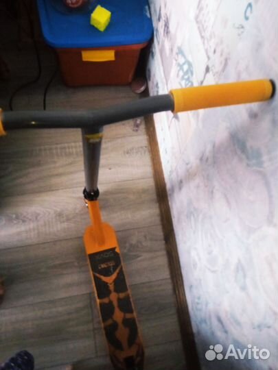 Трюковой самокат xaos carcass