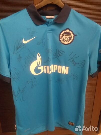 Чемпионская Футболка Зенит с автографами 2010