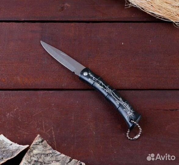 Нож складной новый