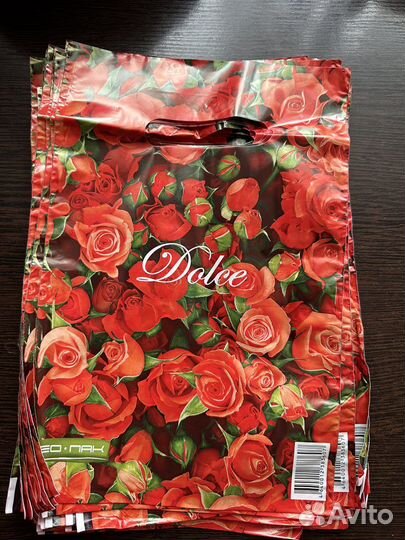 Пакеиы подарочные маленькие