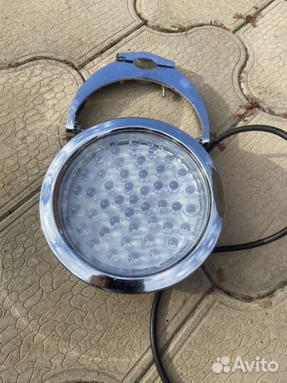 Светодиодный прожектор для бассейнов