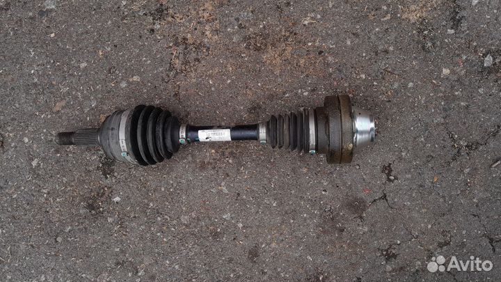 Привод передний VW Touareg 3.0 Фольксваген Туарег