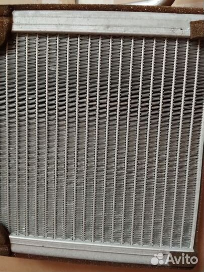 Радиатор отопления авто