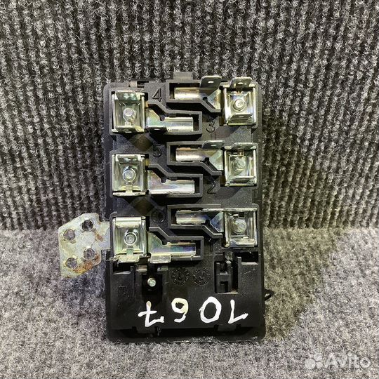 Клеммный блок колодка электроплиты Beko. (1067)