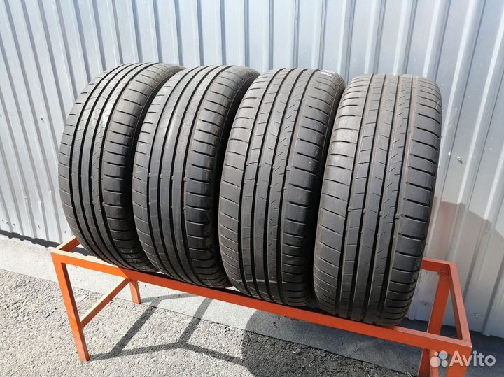 Bridgestone Alenza 001 235/55 R18 100V