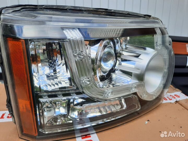 Фара правая ксенон