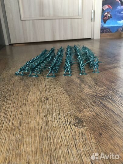 Игрушечные солдатики