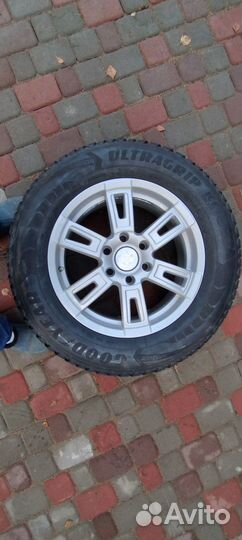 Goodyear UltraGrip Ice Arctic SUV 265/60 R18