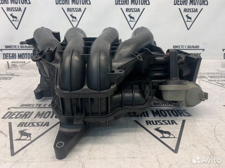 Впускной коллектор Volvo C30 S40 S80 V50 2005-2013