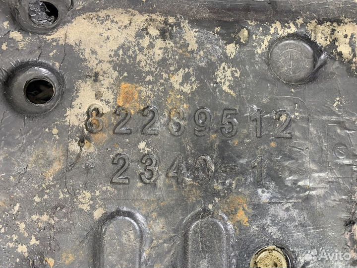 Обшивка пола кабины левая Volvo FH