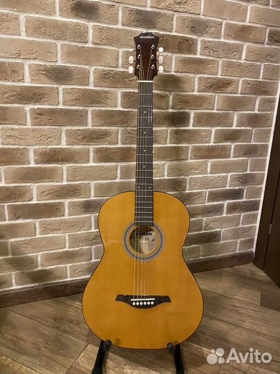 Акустическая гитара hohner