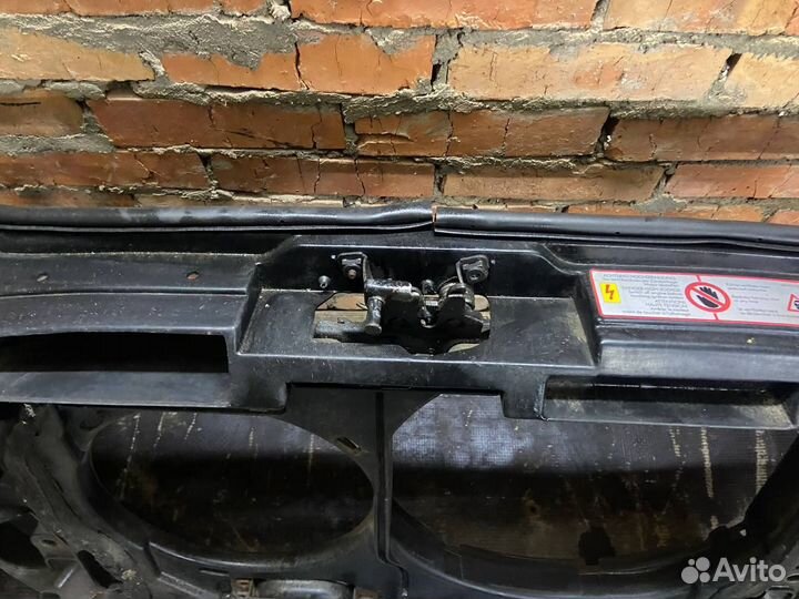Рамка радиатора Audi A6 C5 2.4