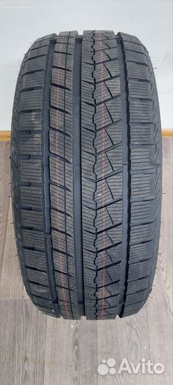 Fronway IcePower 868 315/35 R20 и 275/40 R20 109V