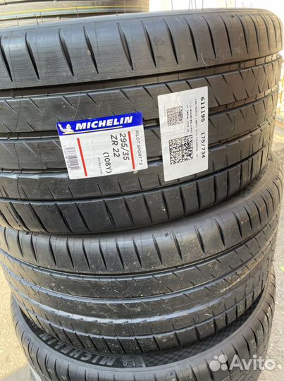 Michelin Pilot Sport 4 S 295/35 R22 108Y
