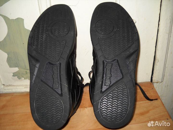Кроссовки Reebok мужские 44 размер бу