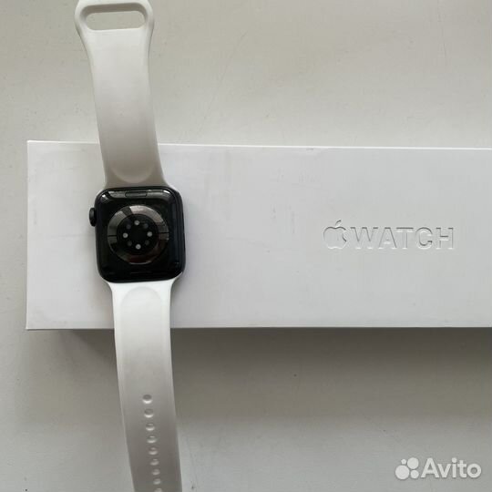 Часы apple watch 6 40 mm