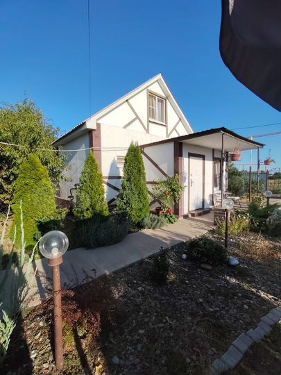 Дом 97,2 м² на участке 4 сот.