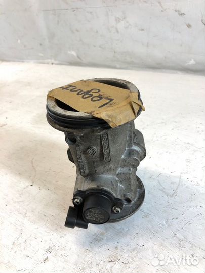 Дросельная заслонка Renault Logan 1 2004-2014