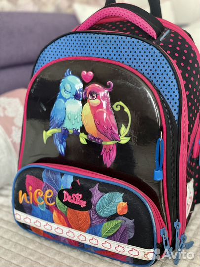 Портфель школьный для девочки