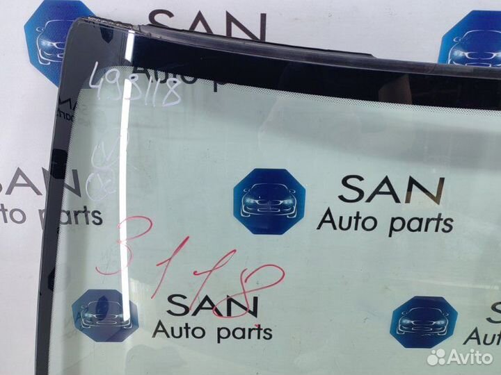 Лобовое стекло Bmw X5 Рест E70 рест N55B30 2012