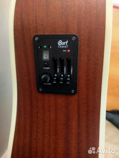 Электроакустическая гитара cort MR 500 E-NT