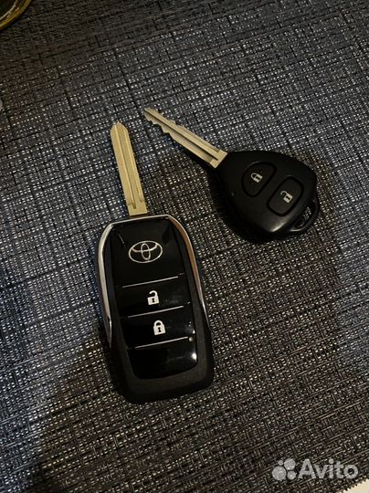 Выкидной ключ toyota
