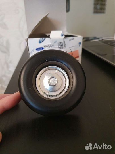 Ролик приводной промежуточный на Ford Mondeo 1.8-2