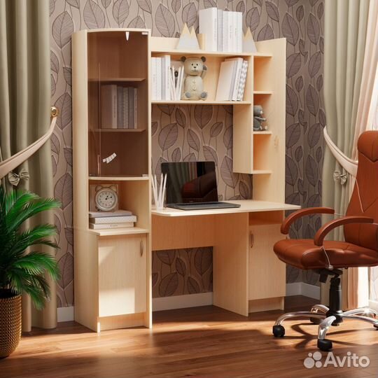 Стол письменный 