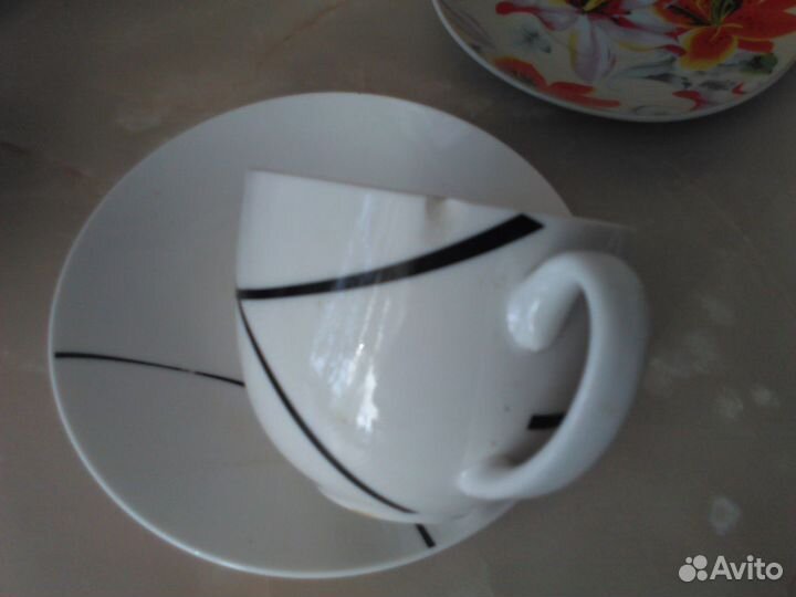 Чайные и кофейные чашки для творчества.Цена за все