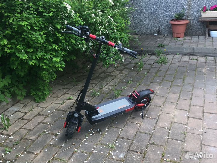 KugooKirin M4 Pro Electric Scooter