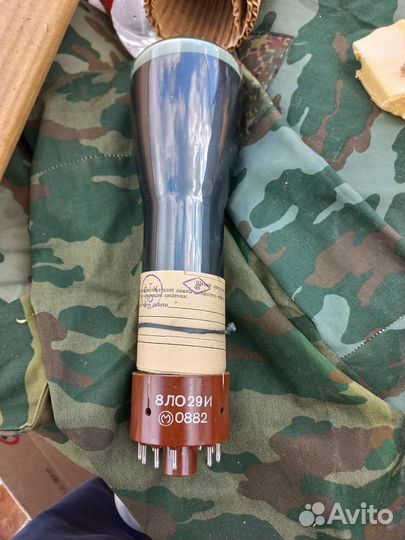 Трубка электронно-лучевая 8ло29И новые