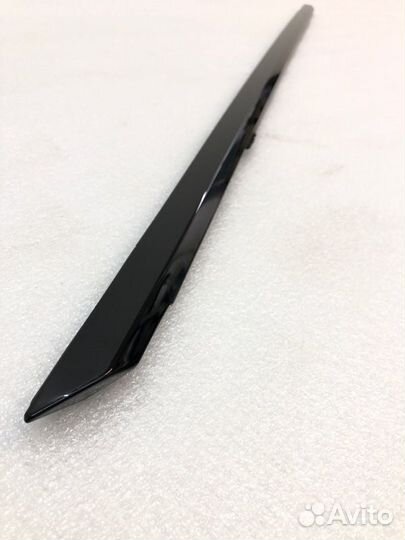 Молдинг двери передний правый Land Rover Range