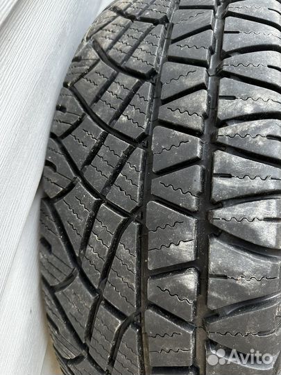 Michelin Latitude Cross 215/65 R16 102H