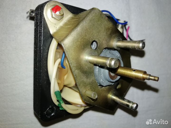 Моторчик от Мелодии 105