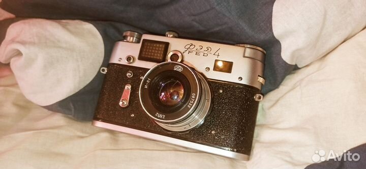 Плёночный фотоаппарат FED-4