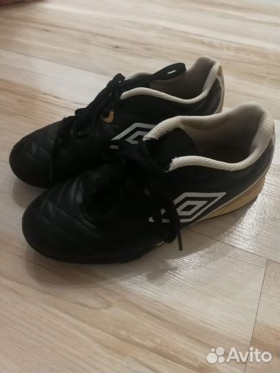 Детские футбольные бутсы 36 размер
