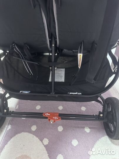 Коляска для двойни или погодок Valco Baby