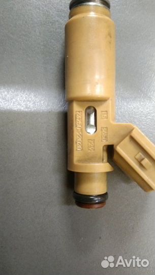 Форсунки топливные комплект Toyota Vista ZZV50