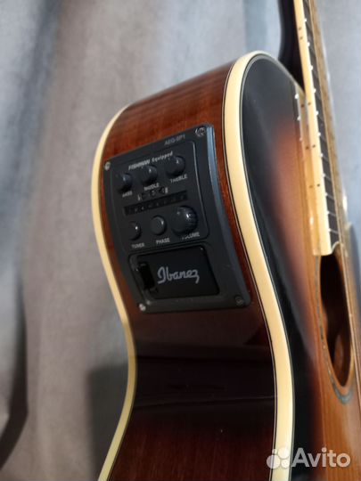 Акустическая гитара Ibanez AEG10ii